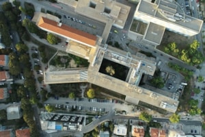 Natječaj za izradu idejnog arhitektonsko-urbanističkog rješenja Centra akutne medicine s objedinjenim hitnim bolničkim prijemom na lokaciji KBC SPLIT – Firule (CAM)